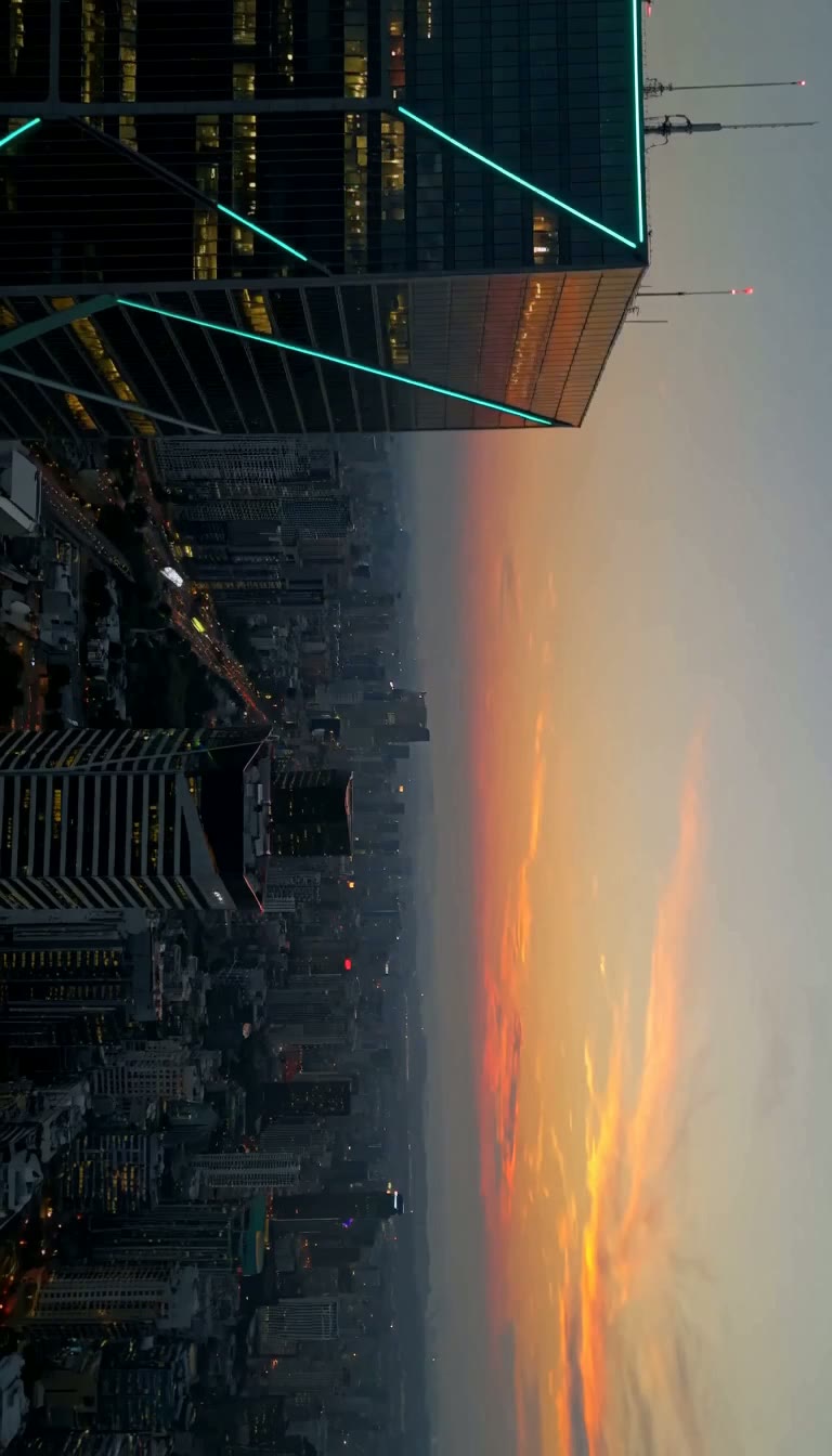 Glass City thumbnail
